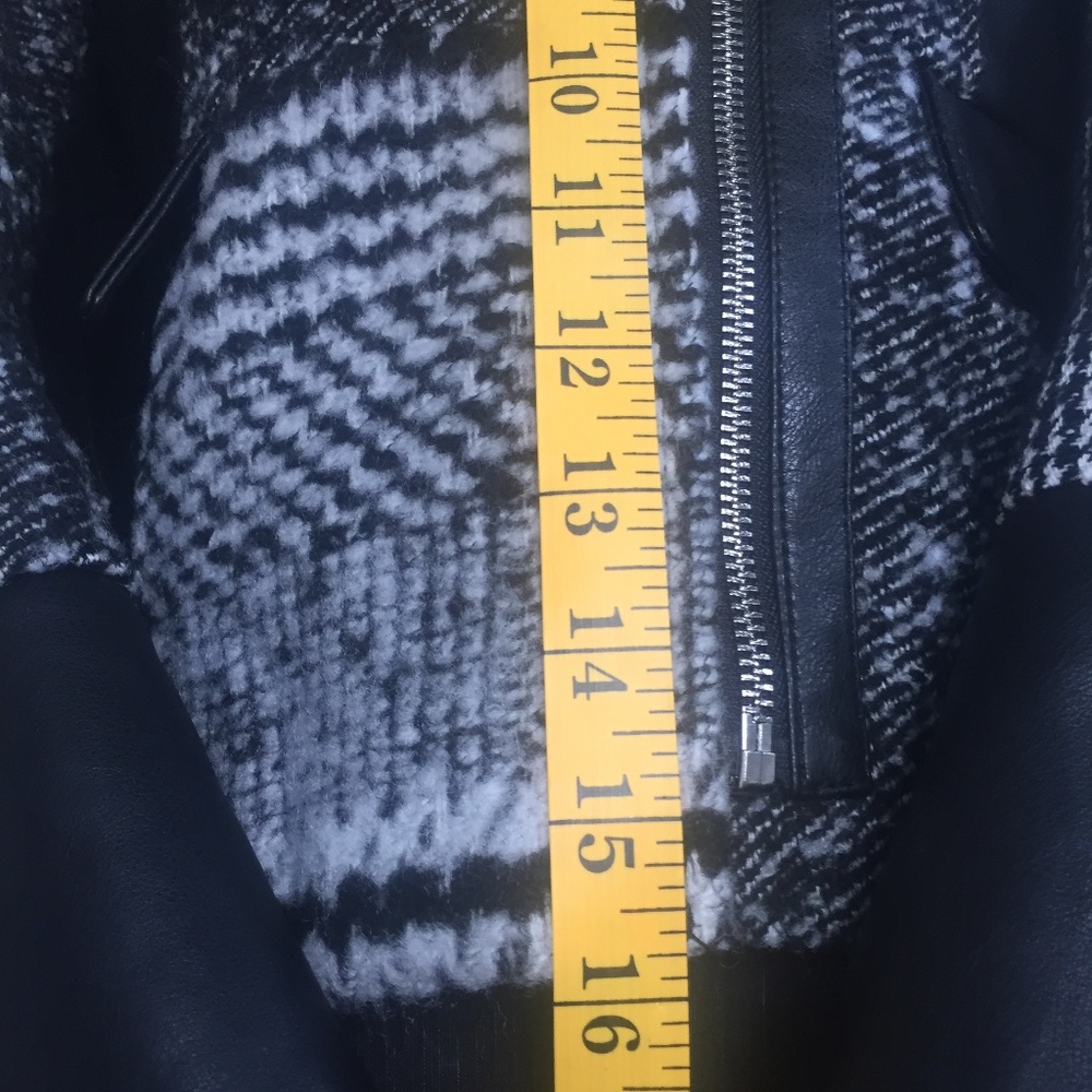 'Sophisticated Rebel' Spring/Fall Jacket - Picture 8 of 14